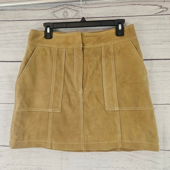 Le' AL.X Dresses & Skirts - Le' AL.X Size L Large Suede Mini Skirt in Camel w/ White Stitching NWT $259 L817